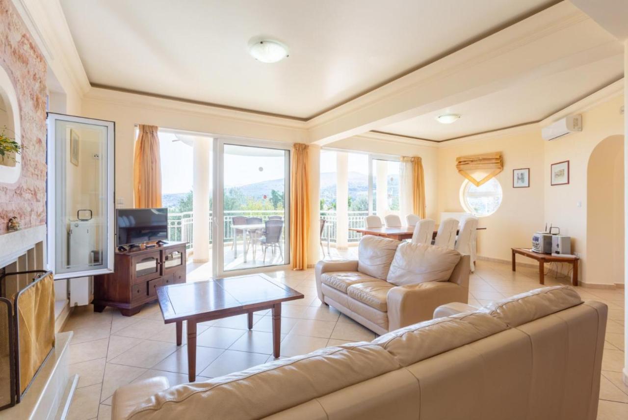 Villa Asimenia Agia Triada Exterior foto